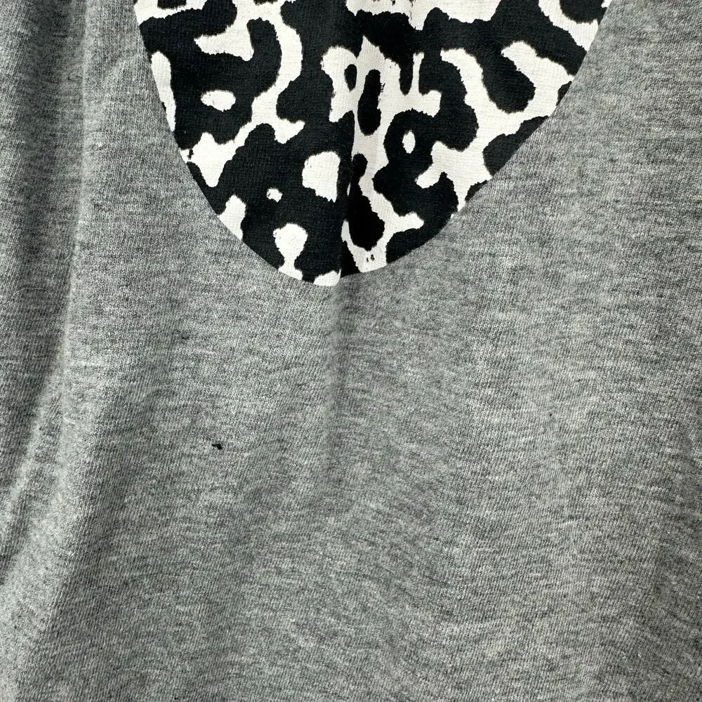 Nike Size Small Gray‎ Short Sleeve Tee T-Shirt Black White Swoosh Graphic Front
